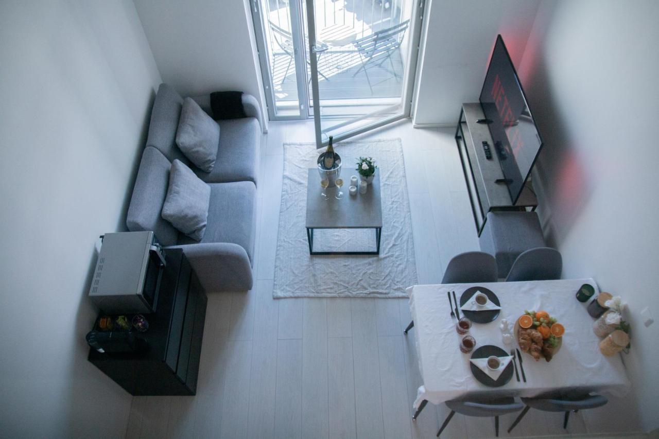 Elegant Penthouse Loft - Near The Airport Apartment Vantaa Bagian luar foto